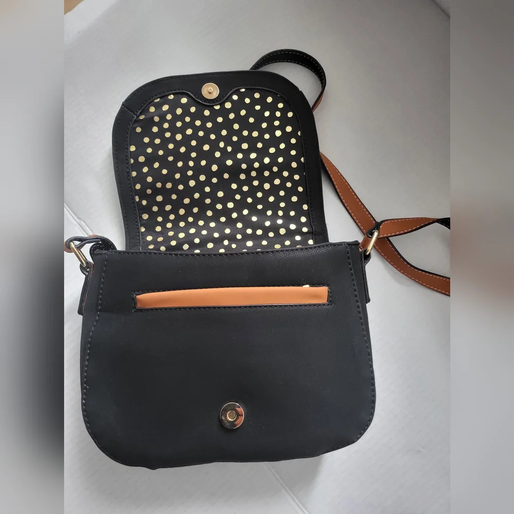 Desigual Embroidered Floral Black Crossbody Bag - Picture 8 of 16